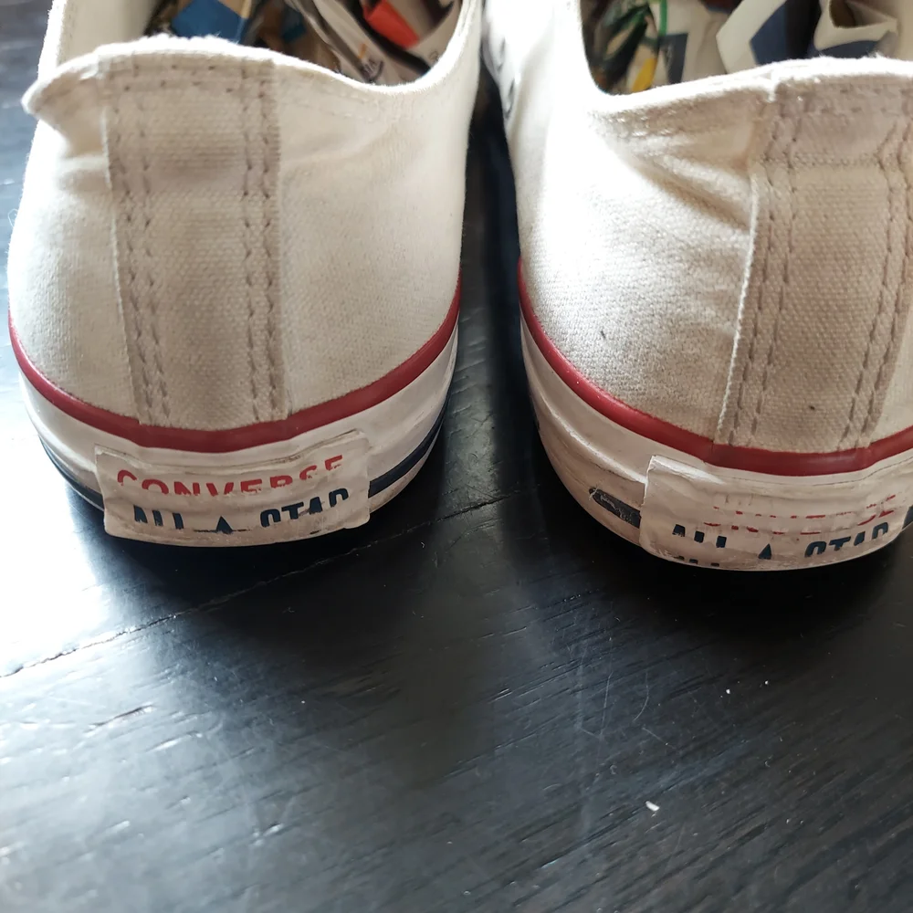 Converse classic low